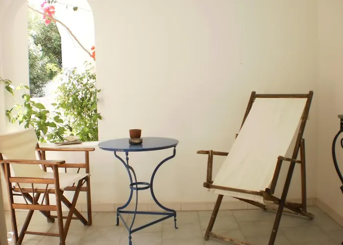 Svoronos Aparthotel 4*