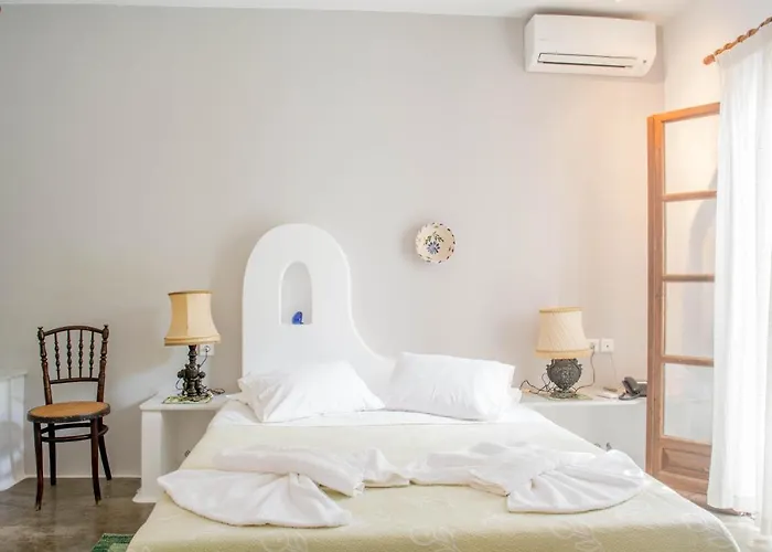 Aparthotel Svoronos 4*