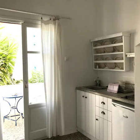 Svoronos Aparthotel