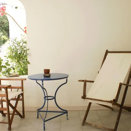 Svoronos Aparthotel 3*