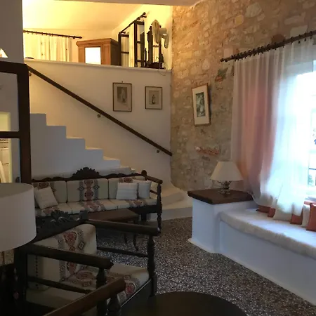 Apartahotel Svoronos Naousa (Paros)