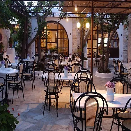 Aparthotel Svoronos Naousa (Paros)