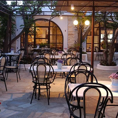 Apartahotel Svoronos 4*